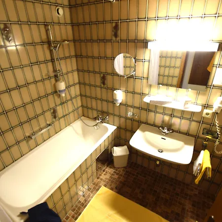 Thermal-badhotel Kirchler Tux