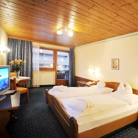 ثيرمال-بادهوتل كيرشلر 4* تكس