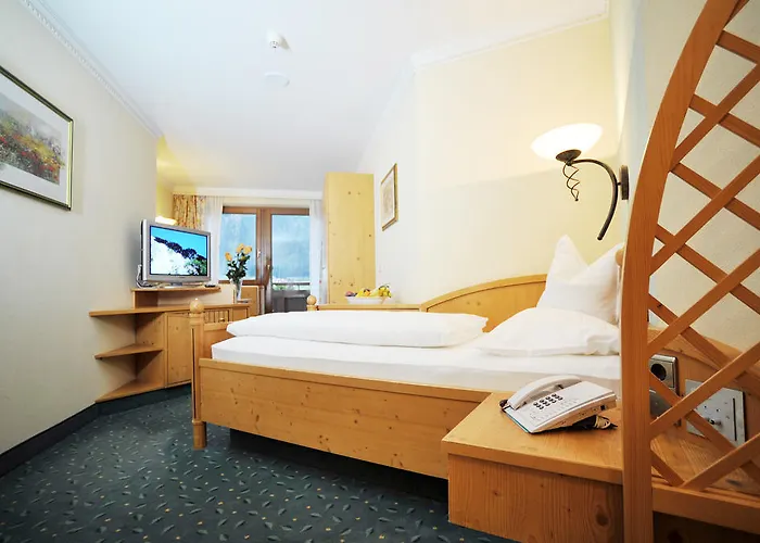 Hotell Thermal-badhotel Kirchler Tux