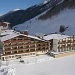 Hotell Thermal-badhotel Kirchler Tux