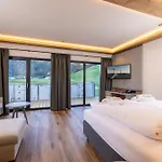 Ξενοδοχείο Thermal-badhotel Kirchler