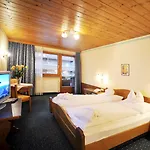Thermal-badhotel Kirchler 4* Tux