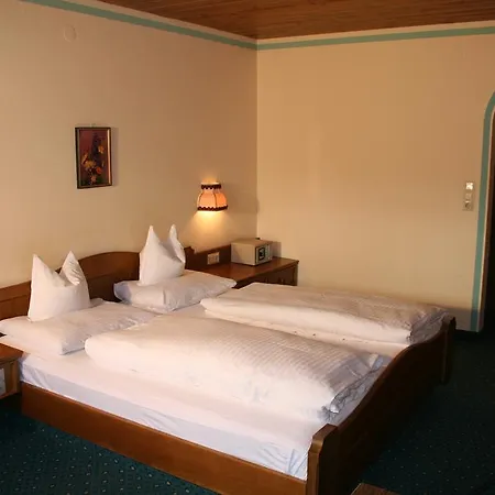 Thermal-badhotel Kirchler Тукс